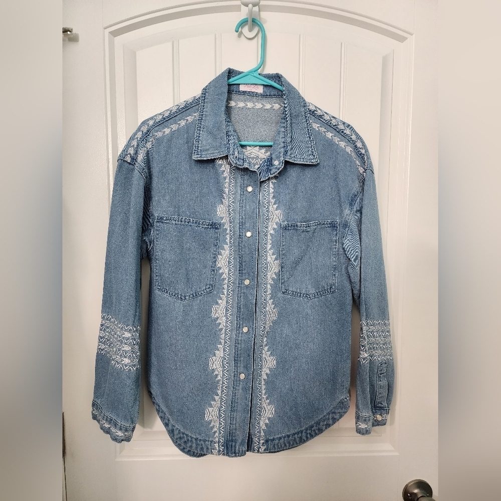 Pink Lily Remember Me Embroidered Trim Chambray Shacket, Size Small